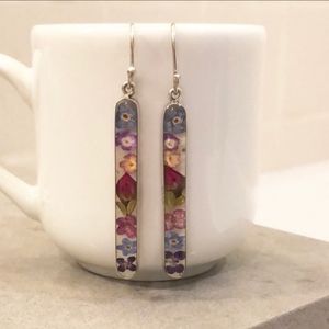 Searching for these earrings